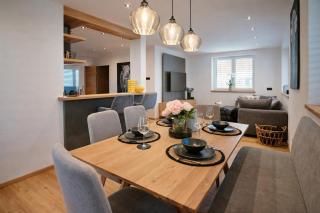 BLACKSTYLE - AlpenLuxus Collection - 5