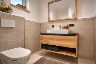 BLACKSTYLE - AlpenLuxus Collection - 4