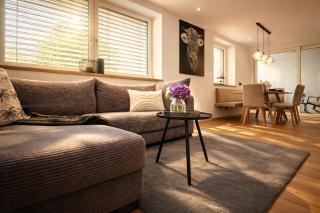 BLACKSTYLE - AlpenLuxus Collection - 7