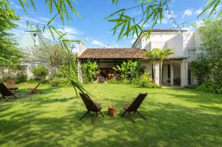 MOONLIGHT Homestay & Hotel - 0