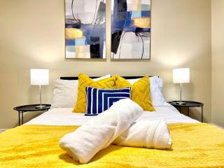 Paris Charm Modern 4B3B, Kitchen, Parking,5G - 5