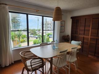 Pleasant View Apartment - Ocean View - 4