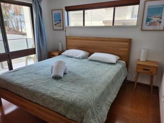 Pleasant View Apartment - Ocean View - 1