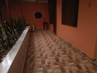 Casa Familiar con piscina - 1