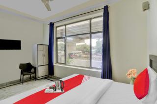 Super HOTEL DIAMOND TREE SECTOR 49 NOIDA NEAR PRAYAG HOSPITAL - 2