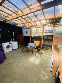 Casa cómoda, amplia y con excelente ubicación - 1