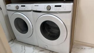 Vancouver Downtown Apartment - Walk to SkyTrain & BC Place, Free Parking - 5