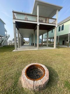 Walk 2 Beach & Huge Pool! Pets Allowed! Salty Sea Dawg - 5