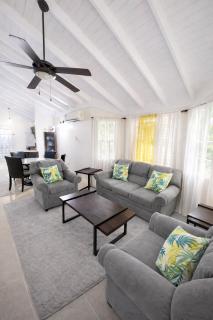 RHE Drax Hall Ocho Rios Palm Gated Pool Gym Beach - 0