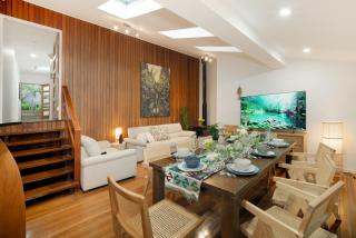 5BR Pool - BBQ Retreat - Sleeps 11 max - EV Station - 6