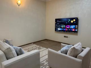 APL Home Modern Comfort Serene Stay - 3