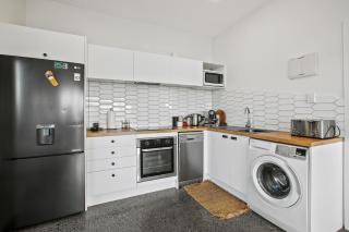 Escape on St Aubyn - 3