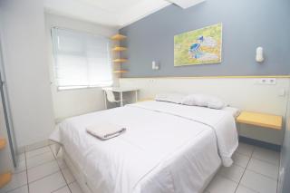 Easton Park Residence Naffi Rooms by Mustika - 2