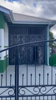 Traditional Cottage Charm - 6