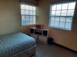 Traditional Cottage Charm - 3