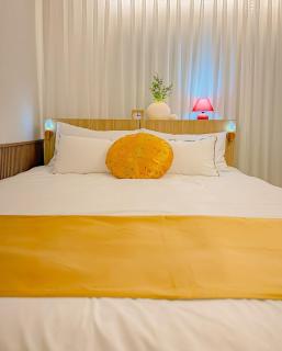 Comma house - Hanok Sensation Free Parking Hongik University Station 6 minutes Red Road 3 minutes Luggage Storage 2 Rooms - 7