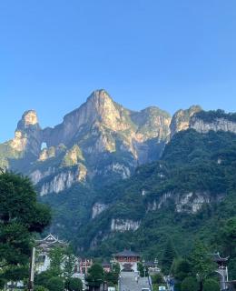 Moments With You-Inn-Tianmen mountain-Book ticket service - 8