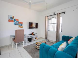 Giana’s stays with pool - 0