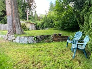 Spacious + Private 1 Bedrm Garden Suite near Ocean - 8