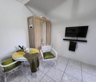 Casa de Santos Bed and Breakfast Solar and Water off grid - 9