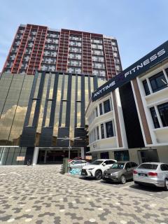 Modern Two Bedroom Ipoh City Apartment with Pool, Gym and Free Parking - 7