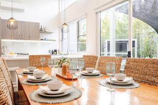 Ocean Grove Beach House 2 - Pets - Late checkout - Accessible - 1