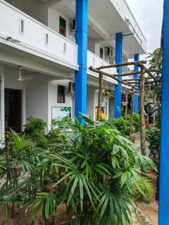 Canggu Surf Hotel - 8