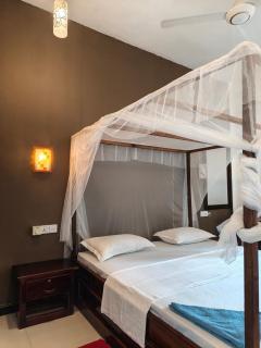 Canggu Surf Hotel - 5