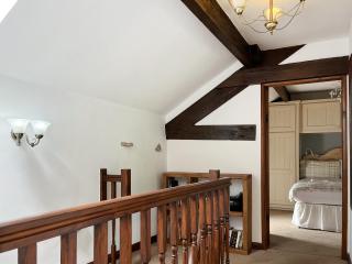 Honeysuckle Cottage - 27880 - 5