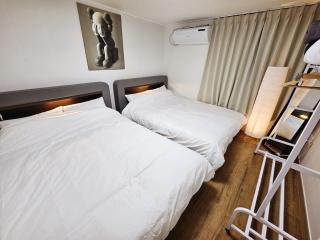 Gangnam Modern House 5 minutes from Yeoksam Station Sleeps 6 - 1