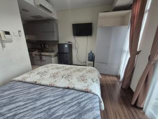 Studio Apartment Puri Orchard - 3