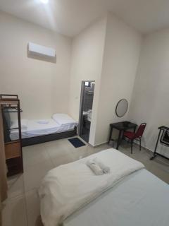 Seri Mersing Villa Roomstay 1 - 4
