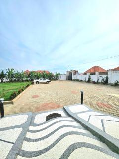 Gibson motel mbarara - 7