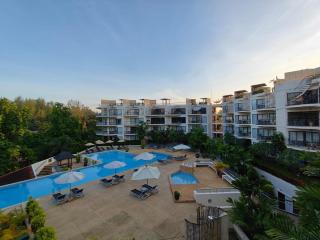 Dewa 1302 Poolside Resort Spacious 2 Bedroom - 0