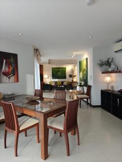 Dewa 1302 Poolside Resort Spacious 2 Bedroom - 1