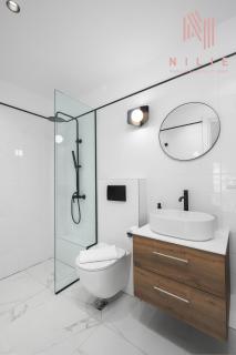 Manzzaro, Nilie Hospitality MGMT - 5