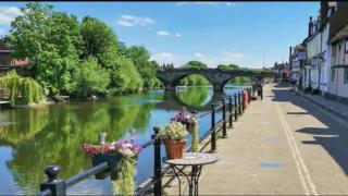 Quay Cottage River view - 8