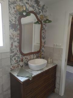 Amplia Habitacion Independiente con baño privado - 2