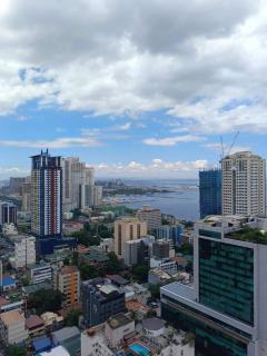 Manila bay view condo birch tower - 0