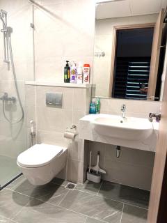 2BR-2BATH Fully Furnished Apartment, 5 min walk to Vincom Mega Mall - 3