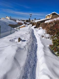 LES FONTANILLES odeillo chalet 60 WIFI & PARKING gratuit exposé plein sud & plein pied , draps & serviettes de toilettes non inclus, sabanas y toallas no incluidos - 9
