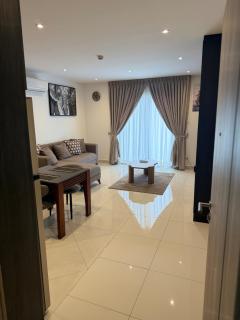 1 bedroom apt at loxwood house - 2