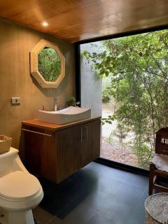 Refugio en el bosque con vista a la bahía - 9