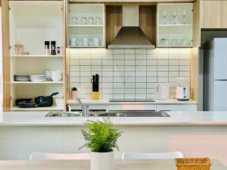 Elegant 3-Bedroom House with Free secured Parking - 8