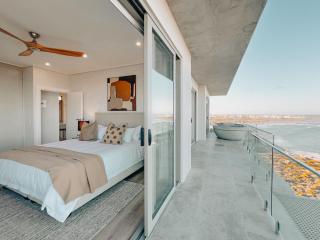The Penthouse at 2 Marine Struisbaai - 0