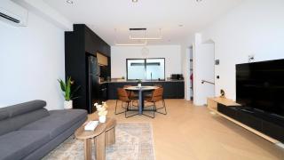 Bright modern townhouse in a convenient location - 6