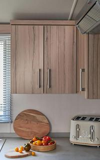 Heather View Essential Clover Caravan Pet 3 - 6