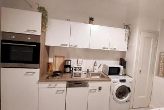 Gockel Homes 2 - Central with balcony & Netflix - Essen - 8