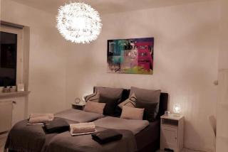 Gockel Homes 2 - Central with balcony & Netflix - Essen - 2