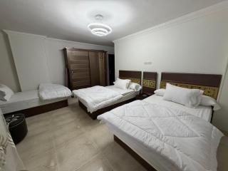 شقه للإيجار في المدينه المنوره متفرع من جامعه الدول و محي الدين - 1